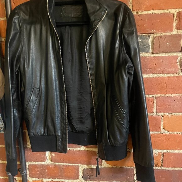 Vintage Roots Leather Jacket - Picture 2 of 8